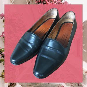 Italian Elegant Black Coach Loafers/Flats - Size 5